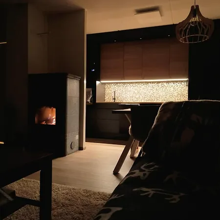 Center 3b1 - Ski-in Ski-out - Services Nearby - Fireplace - Wifi - Own Parking Place Lejlighed *