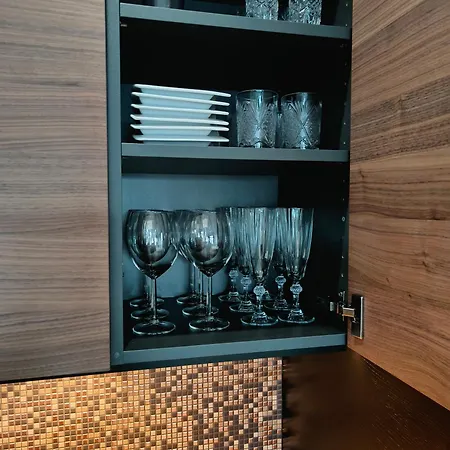 Center 3b1 - Ski-in Ski-out - Services Nearby - Fireplace - Wifi - Own Parking Place * 鲁卡