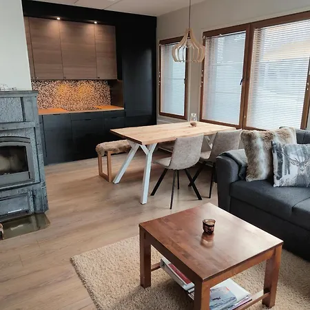 Center 3b1 - Ski-in Ski-out - Services Nearby - Fireplace - Wifi - Own Parking Place