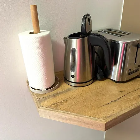 Center 3b1 - Ski-in Ski-out - Services Nearby - Ac - Fireplace - Wifi - Own Parking Place * روكا