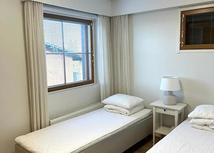 Apartament Center 3b1 - Ski-in Ski-out - Services Nearby - Fireplace - Wifi - Own Parking Place